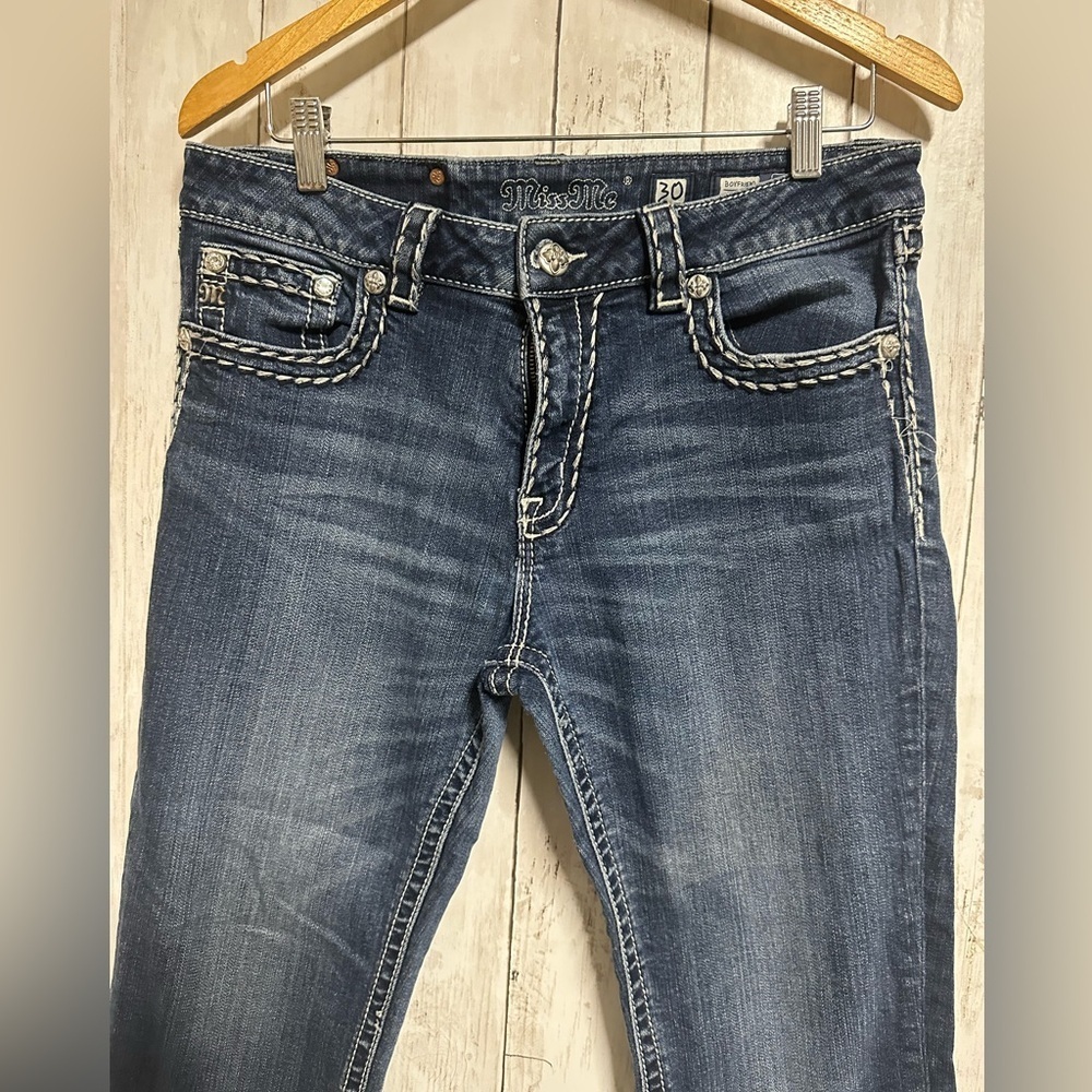 Miss Me Boyfriend Capri Jeans Size 30 - Picture 3 of 8